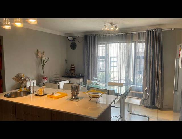 4 BEDROOM PROPERTY TO RENT IN ELDO VILLAGE